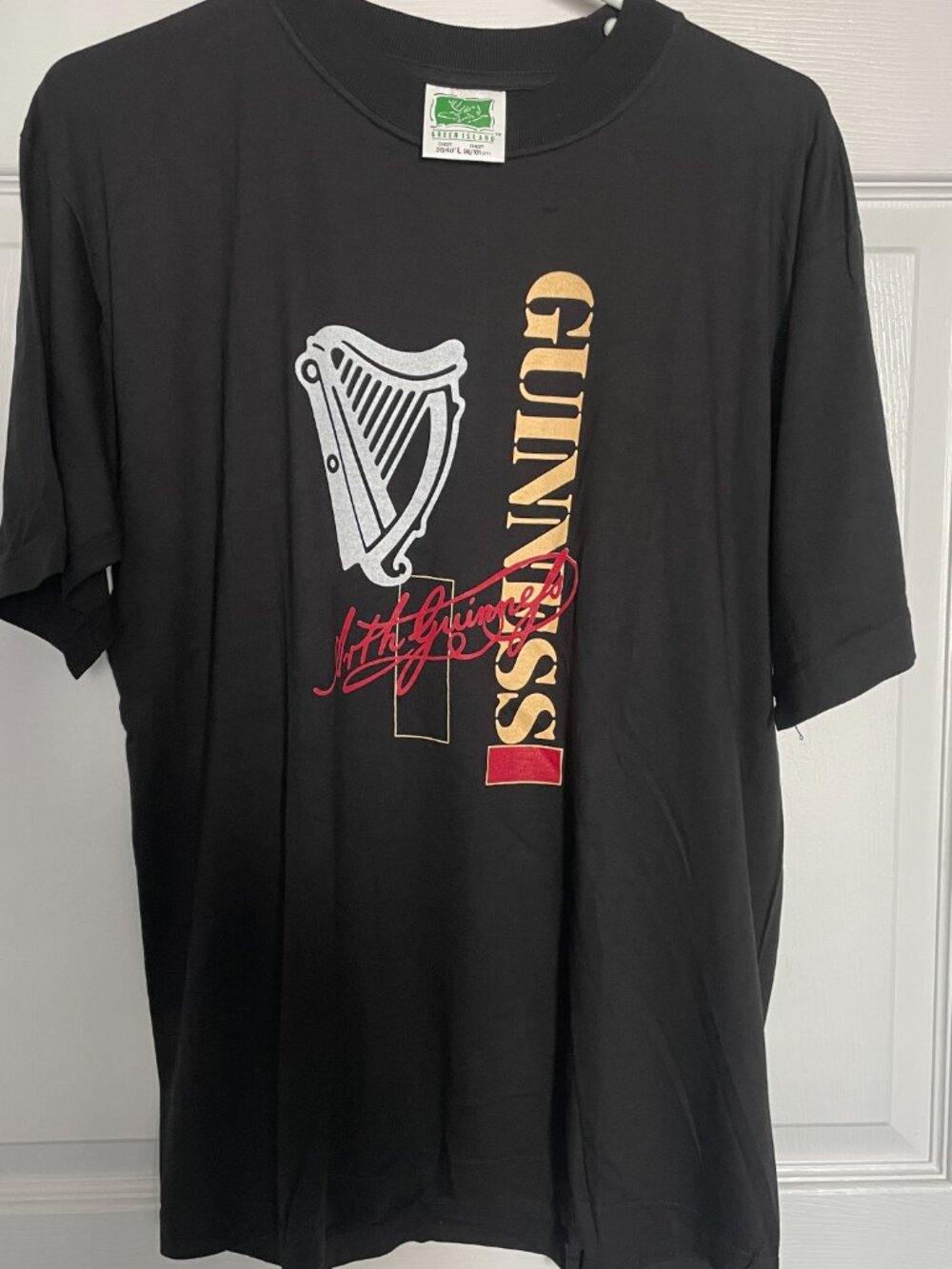 Vintage Green Island Guinness T-shirt NWOT